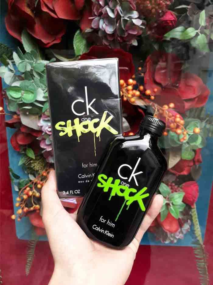 Top 7 chai nước hoa CK nam mạnh mẽ hiện đại và lôi cuốn