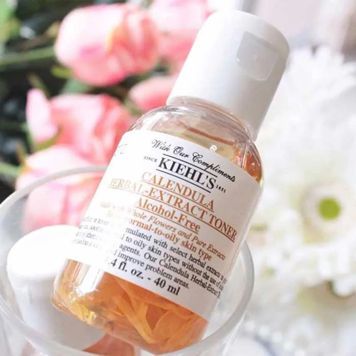 9 món skincare dược mỹ phẩm chất lượng tốt được các bác sĩ da liễu khen hết lời