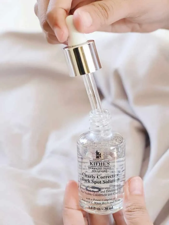 9 món skincare dược mỹ phẩm chất lượng tốt được các bác sĩ da liễu khen hết lời