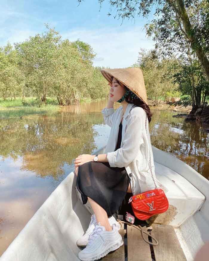 Top 5 cô gái hàng hiệu xinh đẹp nổi tiếng trên MXH hiện nay