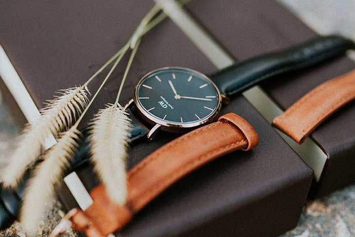 Cập nhật giá đồng hồ DW chính hãng trendy đủ các dòng