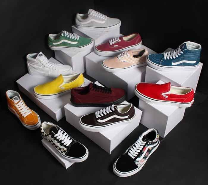 Các mẫu giày Vans chính hãng bán chạy và giá bán mới cập nhật