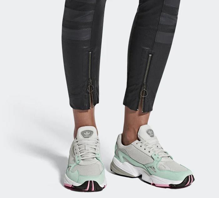 Top 10 mẫu Adidas Chunky Sneaker nổi tiếng và bán chạy hiện nay