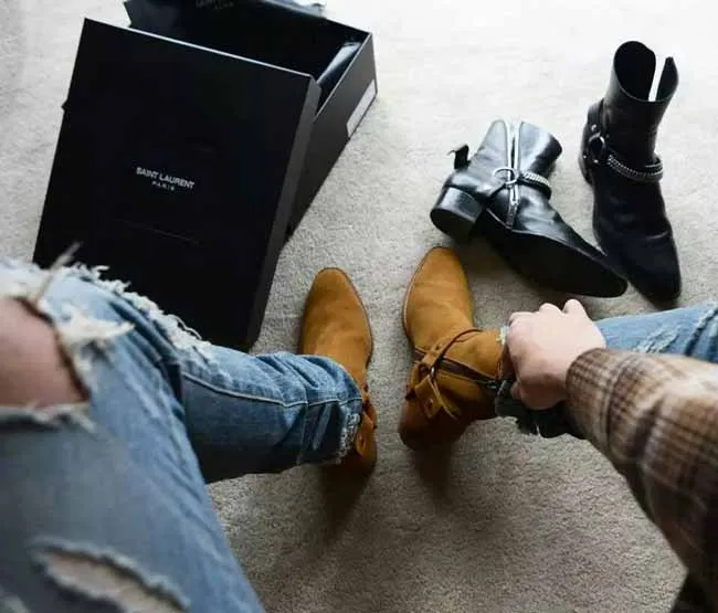Top 7 các thương hiệu giày boot nữ nổi tiếng và rất sành điệu