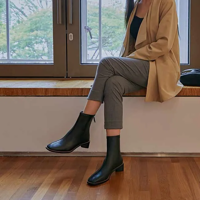 Top 7 các thương hiệu giày boot nữ nổi tiếng và rất sành điệu