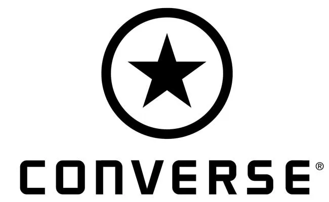 Giá 9 dòng giày Converse được yêu thích rộng rãi và cách tính size giày chuẩn xác
