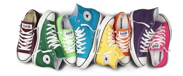 Giá 9 dòng giày Converse được yêu thích rộng rãi và cách tính size giày chuẩn xác