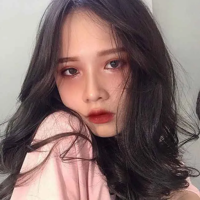 Top 15 thỏi son màu đỏ đất vô cùng đẹp chất xịn giá dưới 300K