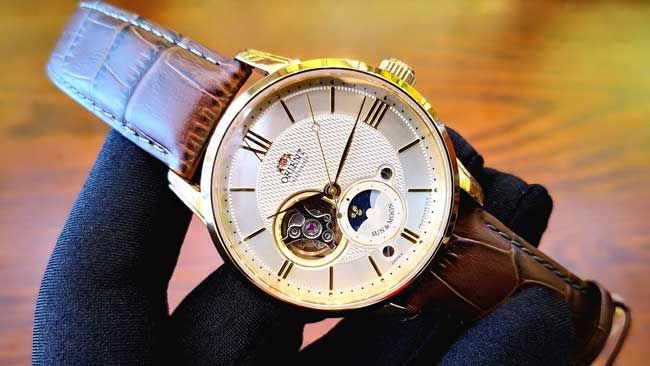 Cập nhật 7+ xu hướng đồng hồ trendy đang tạo 