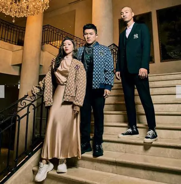Top 10 mẫu áo khoác MLB chính hãng giá rẻ trendy năm nay