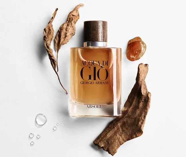 Top 12 chai nước hoa mùa đông cho nam ấm áp và quyến rũ