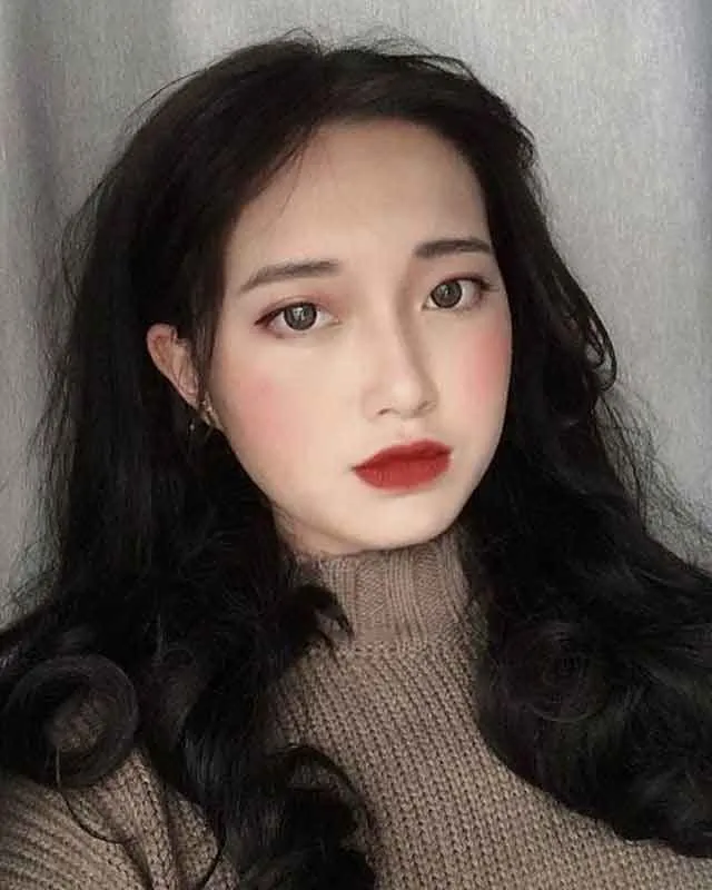 Review top 10 thỏi son màu đỏ gạch vô cùng đẹp đang là xu hướng hiện nay