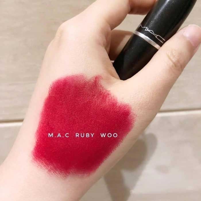 Top 10 thỏi son đỏ hồng nổi tiếng màu đẹp lâu trôi