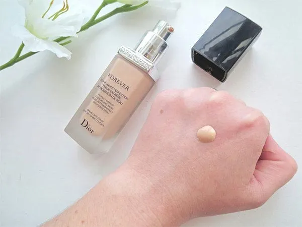 Top 8 mỹ phẩm Dior trang điểm và dưỡng da được nhiều khách hàng yêu thích nên mua - 5