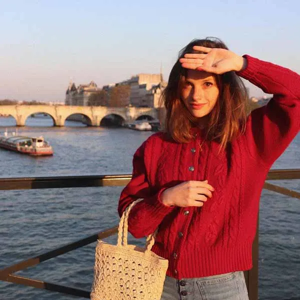 Top 10 kiểu áo len nữ vô cùng đẹp trendy cho mùa đông