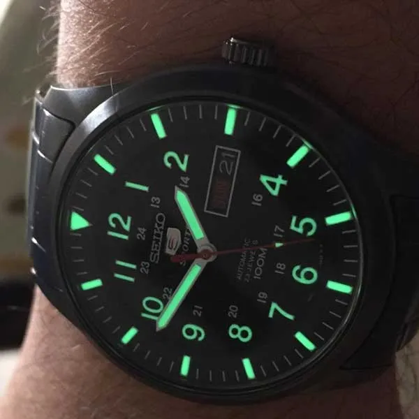 Top 10 mẫu đồng hồ Seiko Automatic bền đẹp giá dưới 5 triệu đồng