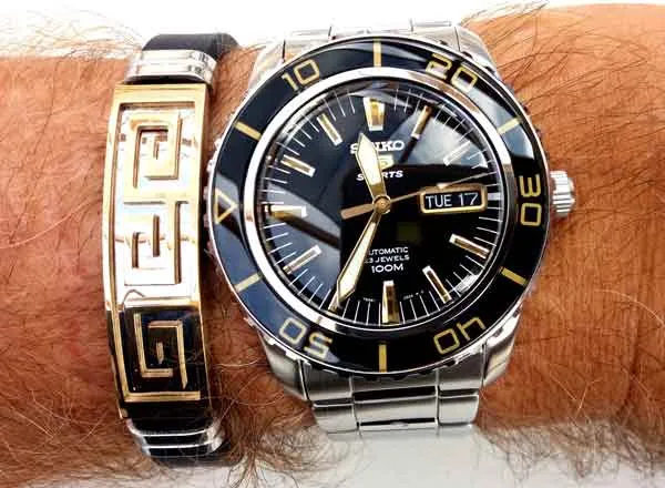 Top 10 mẫu đồng hồ Seiko Automatic bền đẹp giá dưới 5 triệu đồng