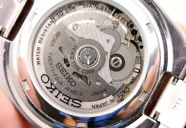 Top 10 mẫu đồng hồ Seiko Automatic bền đẹp giá dưới 5 triệu đồng