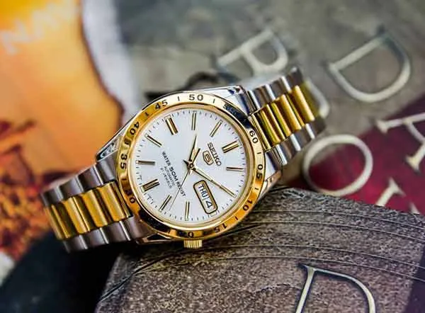 Top 10 mẫu đồng hồ Seiko Automatic bền đẹp giá dưới 5 triệu đồng