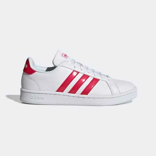 Top 11 giày Adidas nữ màu trắng rất dễ phối đồ hiện nay - 20