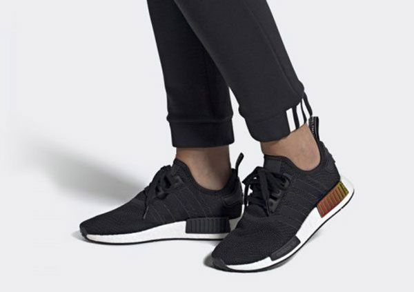Có nên mua giày Adidas NMD? Top 10 đôi Adidas NMD vô cùng đẹp giá dưới 3 triệu