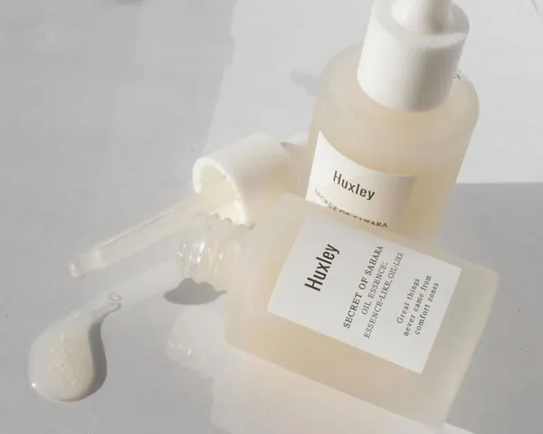 Review 7 mỹ phẩm Huxley được nhiều khách hàng yêu thích dưỡng ẩm, dưỡng trắng và chống lão hóa