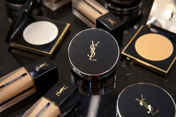 Review top 3 phấn nước YSL cushion chính hãng mịn vô cùng đẹp