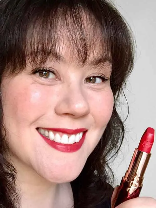 Top 7 thỏi son màu đỏ thuần vô cùng đẹp đi đầu xu hướng makeup - 17