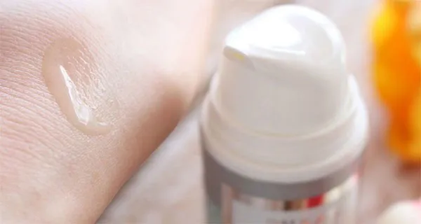 Serum là gì? Có những loại serum dưỡng da nào? Công dụng và cách dùng