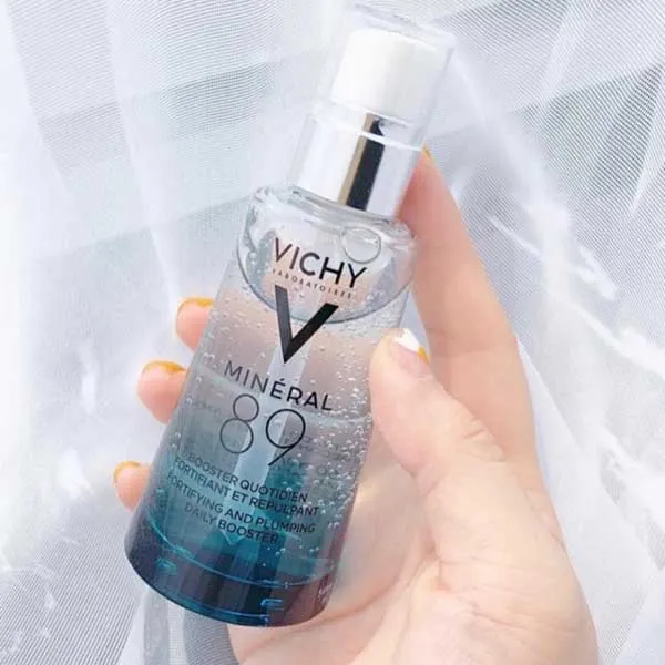 Serum là gì? Có những loại serum dưỡng da nào? Công dụng và cách dùng