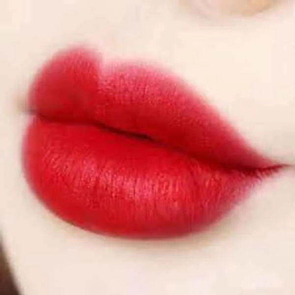 Son môi Shu Uemura giá bao nhiêu? Review top 6 màu son Amplified giúp tôn da - 23