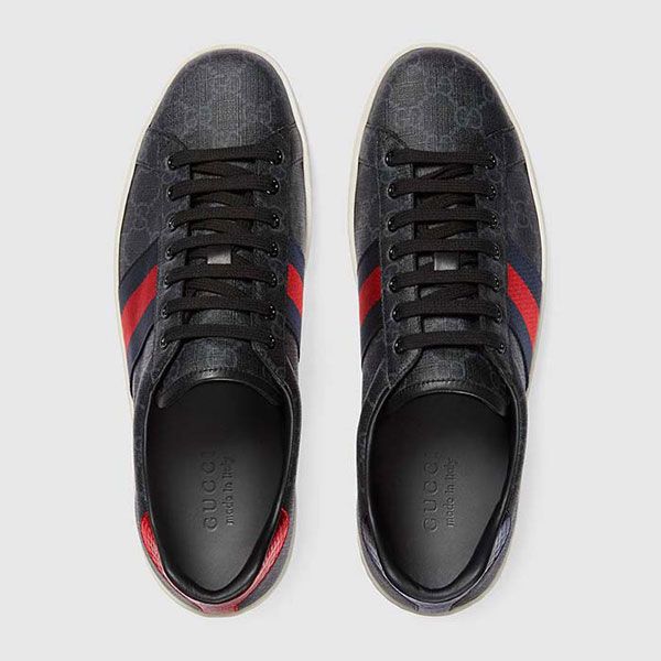 Top 13 giày sneaker nam được ưa chuộng hiện nay