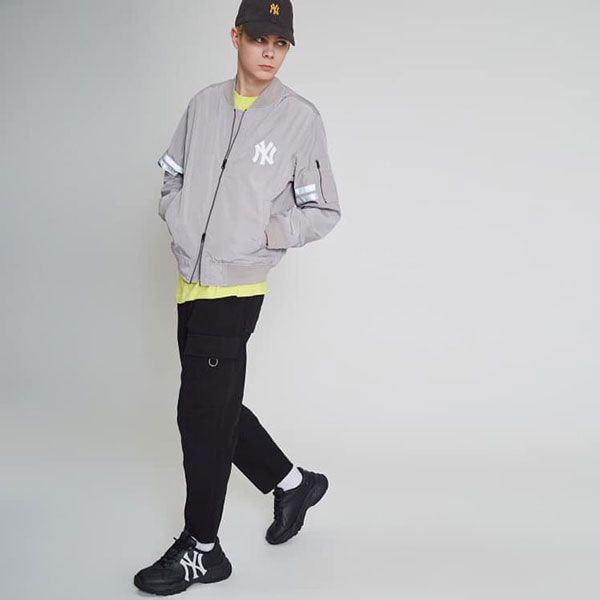 Top 13 giày sneaker nam được ưa chuộng hiện nay