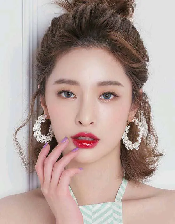 Top 7 màu son mùa xuân vô cùng đẹp cho nàng thêm xinh tươi - 1