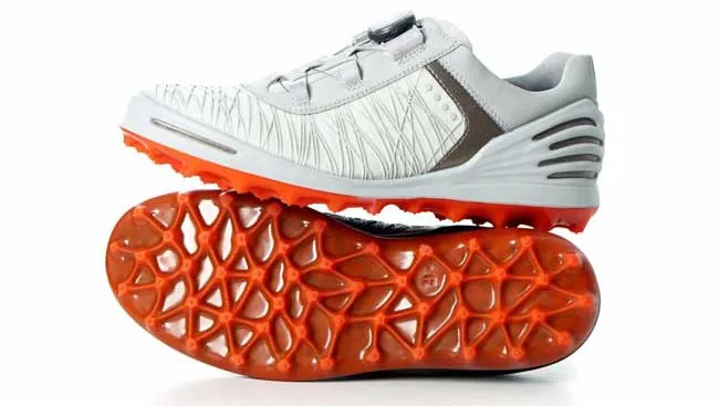 Top 7 thương hiệu giày chơi golf chất lượng tốt nổi tiếng thế giới