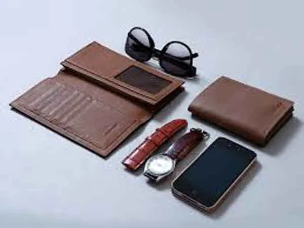 Top 9 ví da nam hàng hiệu bền đẹp đang bán chạy - 1