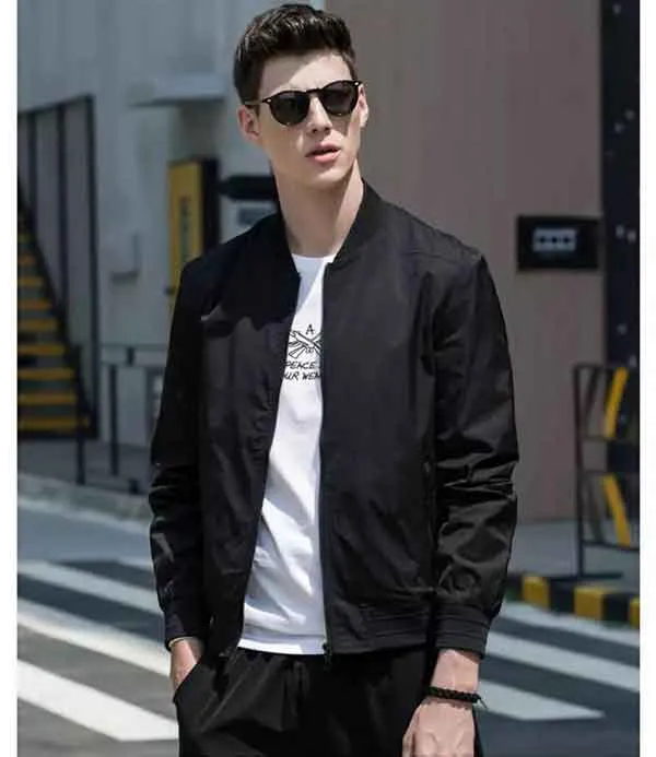 Top 7 áo khoác Bomber nam chính hãng được yêu rất thích