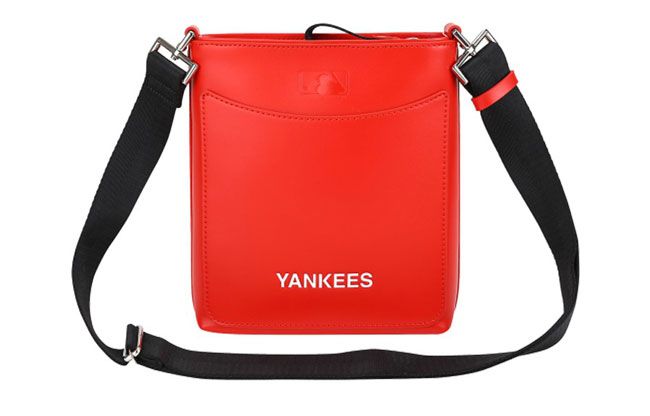 Top 20 mẫu túi MLB cá tính trendy được giới trẻ 