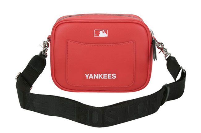 Top 20 mẫu túi MLB cá tính trendy được giới trẻ 