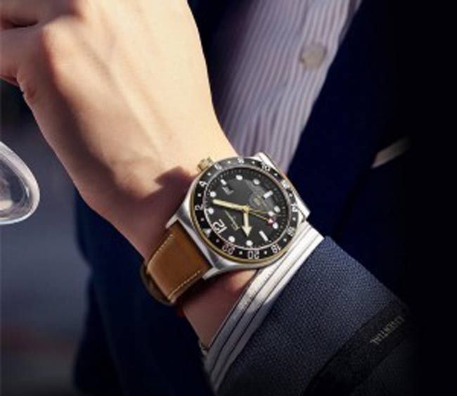 Đồng hồ Salvatore Ferragamo của nước nào? Các mẫu trendy năm nay - 5