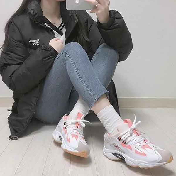 Top 11 đôi giày Reebok cho nam, nữ đi êm chân được mua nhiều - 16