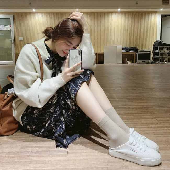 Top 10 đôi giày thể thao đạp gót trendy từ các hãng nổi tiếng hiện nay