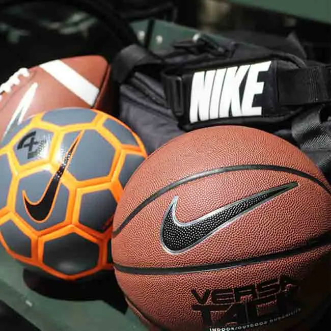 Lịch sử hình thành và phát triển của thương hiệu Nike lừng danh