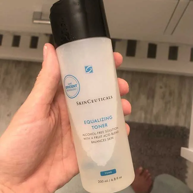 Top 15 mỹ phẩm SkinCeuticals dưỡng da được nhiều khách hàng yêu thích nên dùng