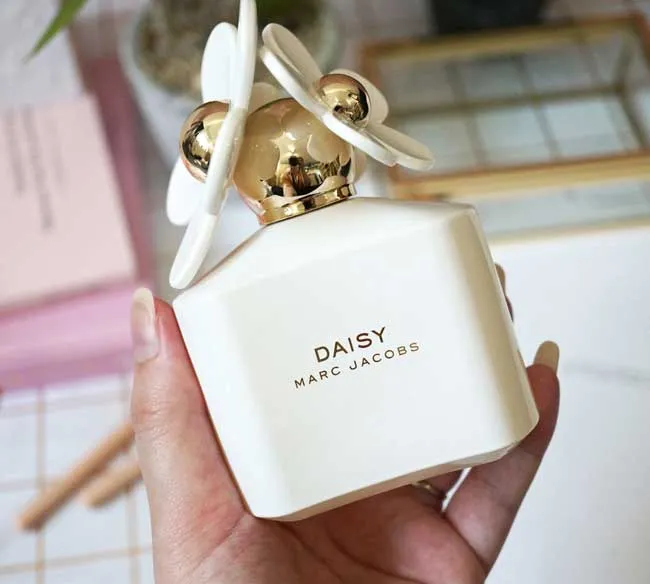 Top 10+ chai nước hoa Daisy Marc Jacobs rất thơm 2025