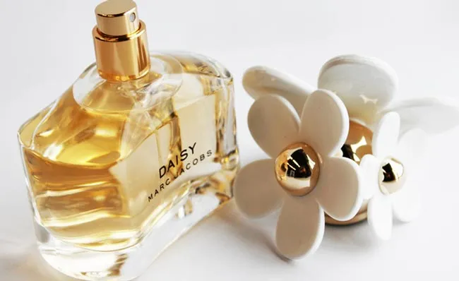 Top 10+ chai nước hoa Daisy Marc Jacobs rất thơm 2025