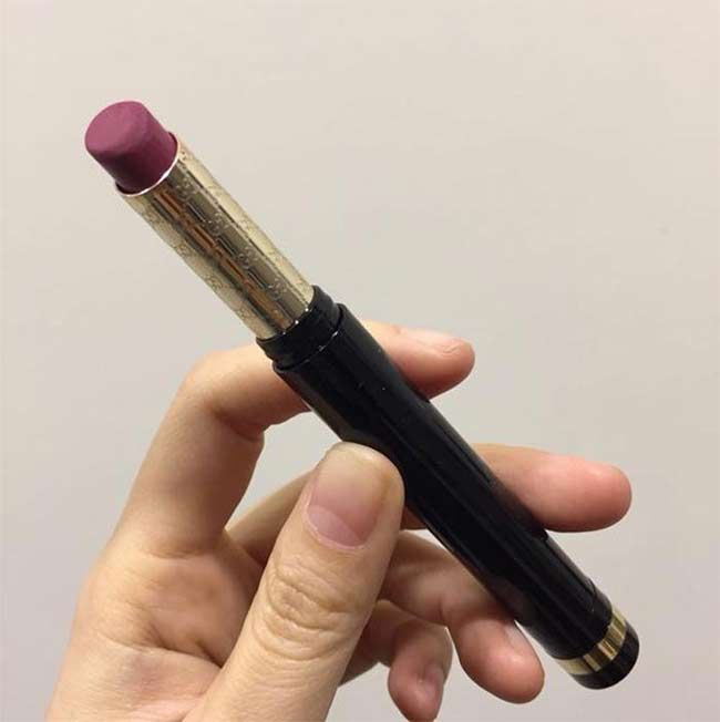 Mua son đỏ mận của hãng nào vô cùng đẹp? Top 5 thỏi son nổi tiếng được yêu thích - 12