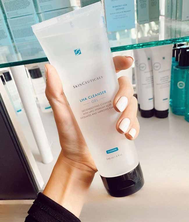 Top 15 mỹ phẩm SkinCeuticals dưỡng da được nhiều khách hàng yêu thích nên dùng