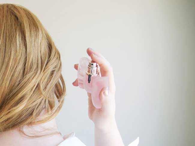 Tinh dầu nước hoa là gì? Sự khác biệt với nước hoa điều chế - 6