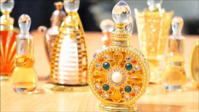 Tinh dầu nước hoa là gì? Sự khác biệt với nước hoa điều chế - 8